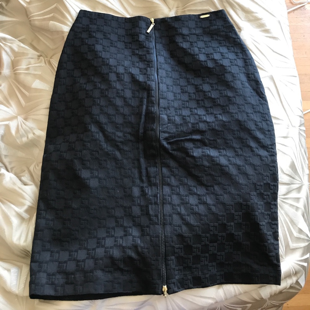 Vintage St. John skirt