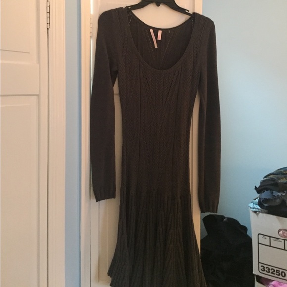 Victoria Secret Dress - Picture 1 of 2