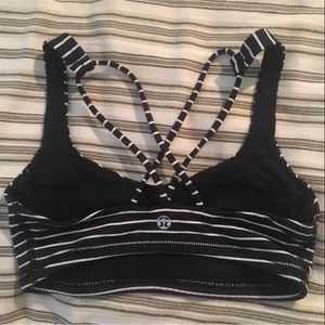 Lululemon Free to Be Bra