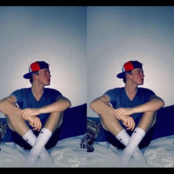 Meet your Posher, Sabastian - Picture 1 of 1