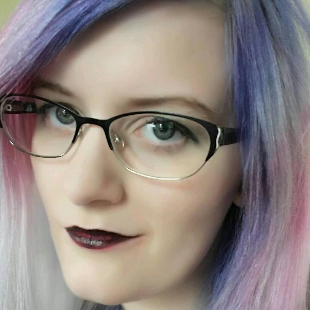 Meet your Posher, Hanna