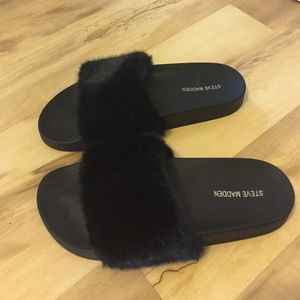 Steve Madden faux fur slides