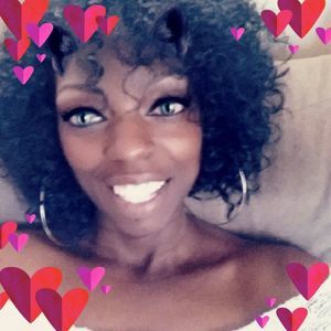 Meet your Posher, Nikki