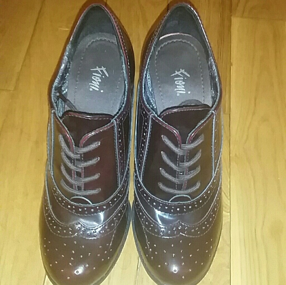 Burgundy fioni oxford heels
