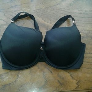 NWOT Victoria's secret uplift balconet bra