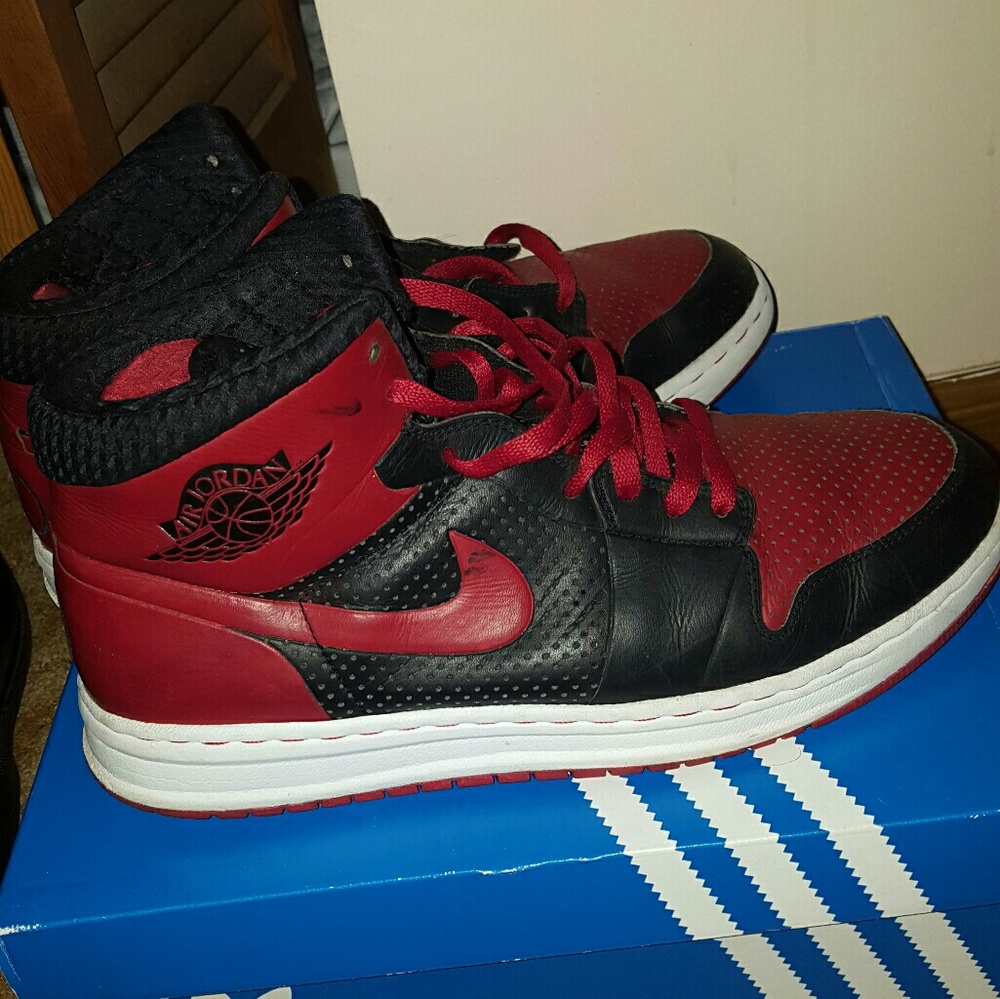 Jordan 1