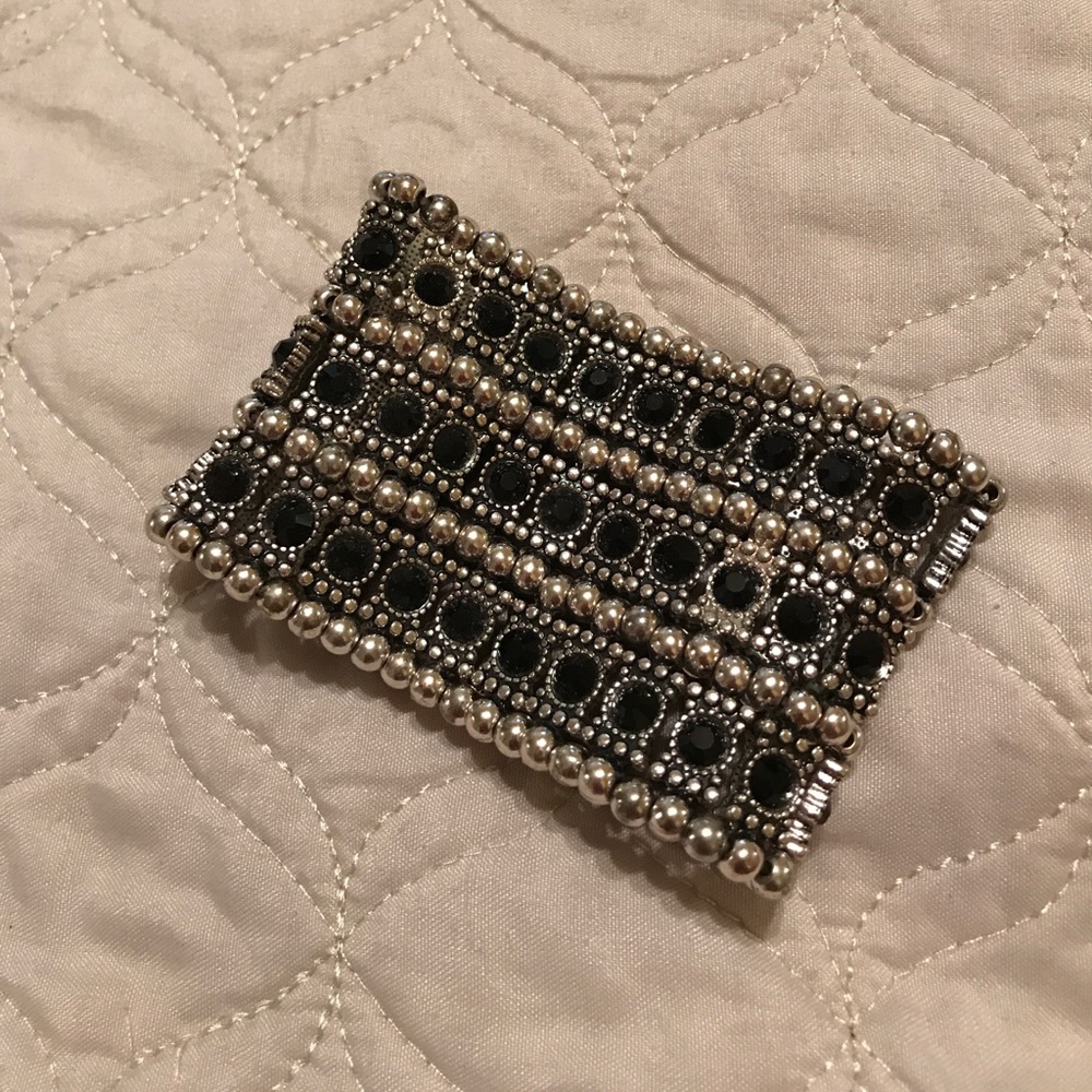 Silver and black crystal stretch bracelet