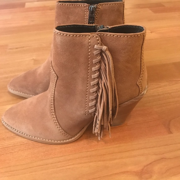 coach fringe boot