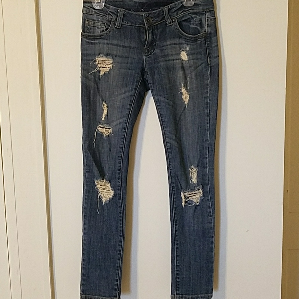 Skinny pre-ripped jeans