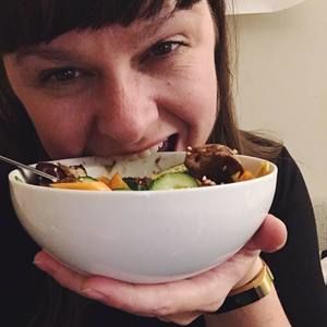 Meet your Posher, Dana