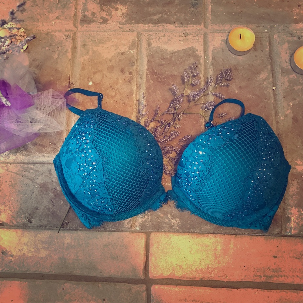 Victoria Secret Bra!