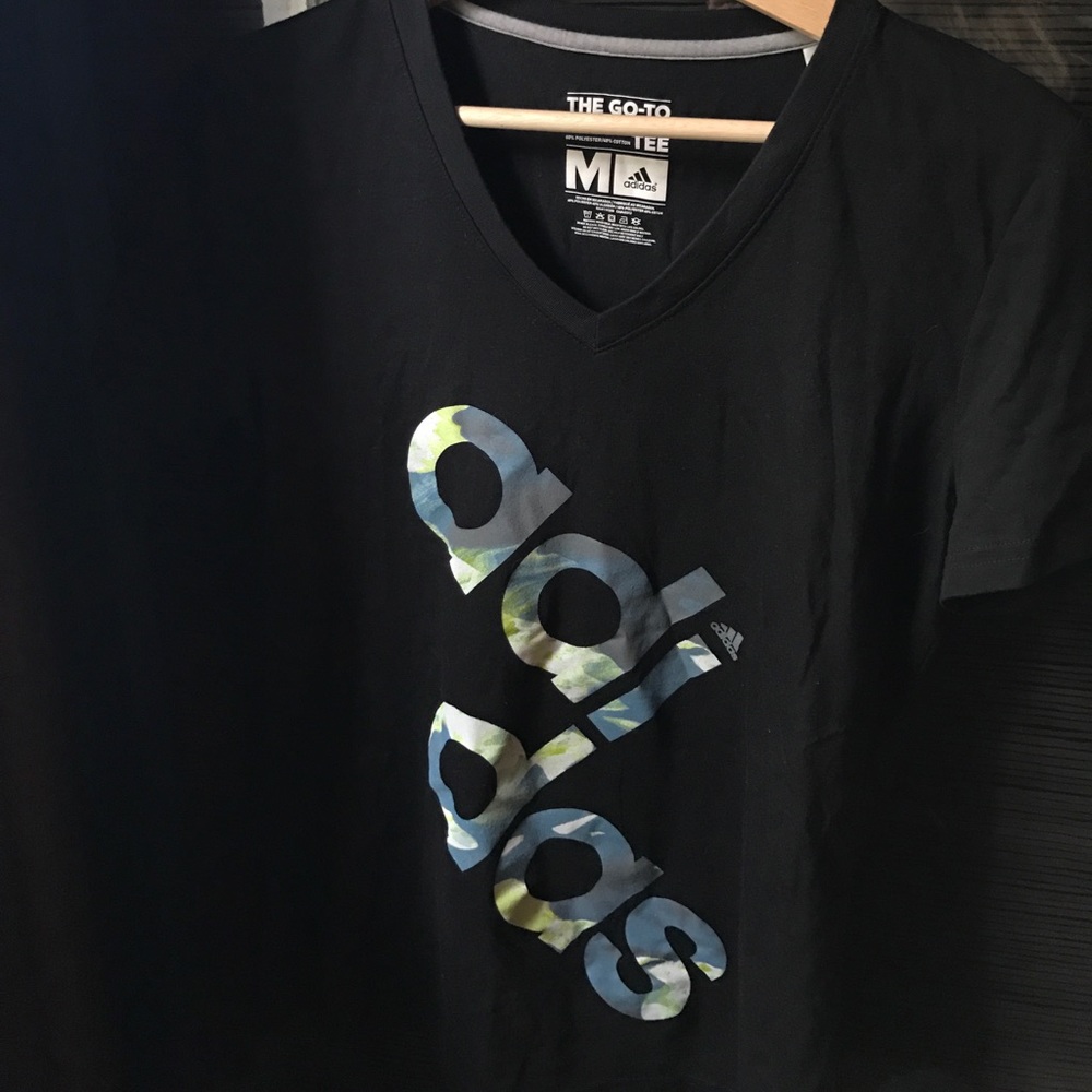 Adidas tee