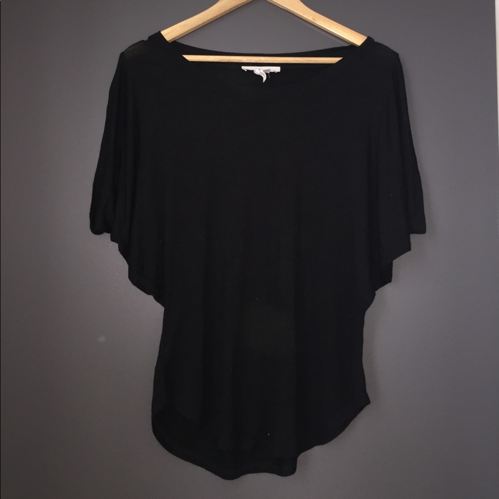 Cute, fun BCBG generation black top