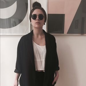 Black oversized blazer