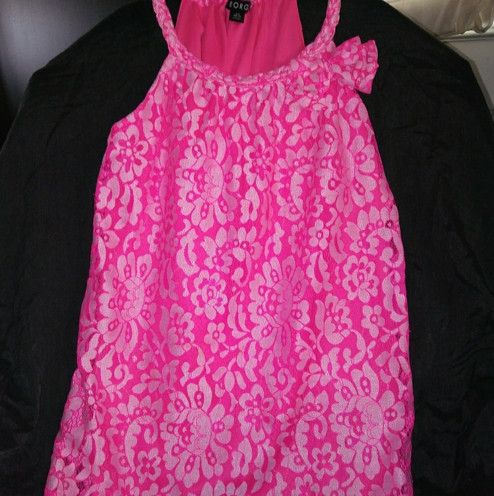 Pink & white flowy lace tank