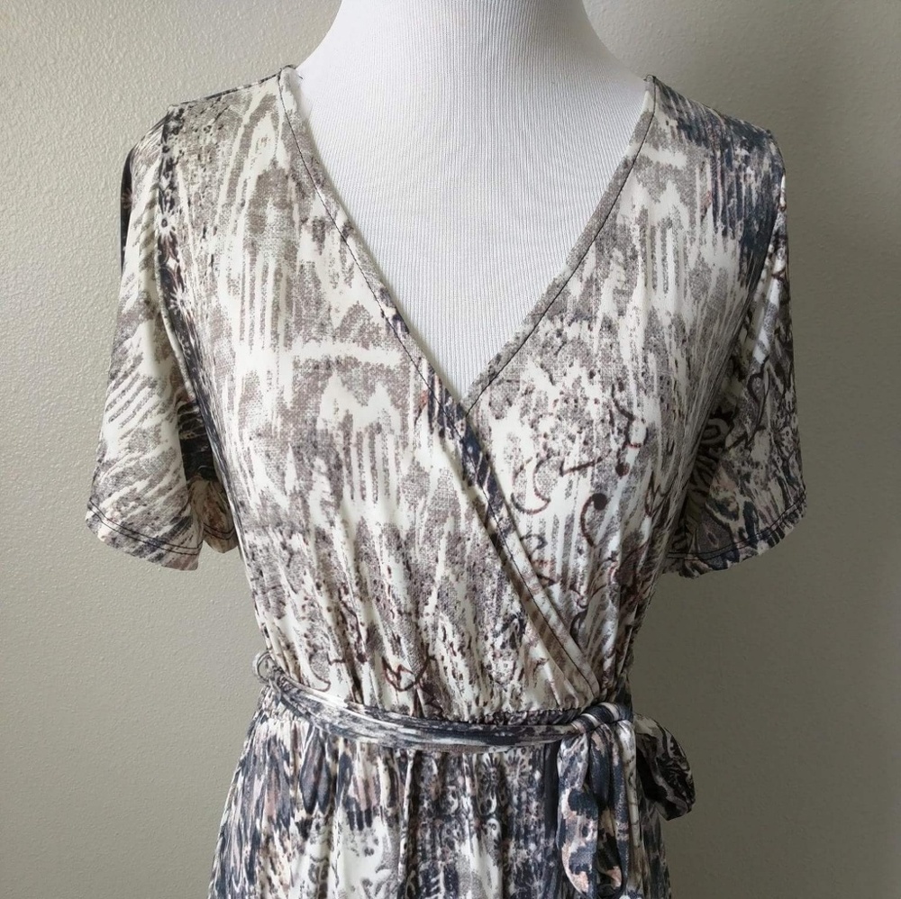 Short sleeve hi-lo celestial wrap dress