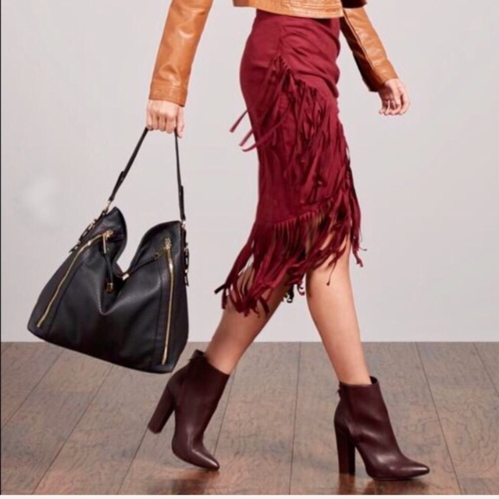 💥SALE!💥 Burgundy Booties. NWT