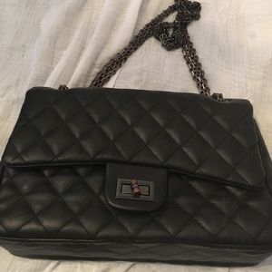 Forever 21 black quilted bag