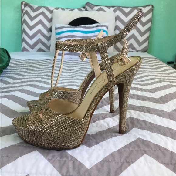 Jessica Simpson heels - Picture 2 of 4