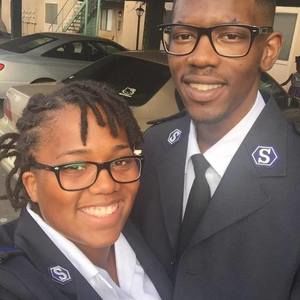 Meet your Posher, Demonte