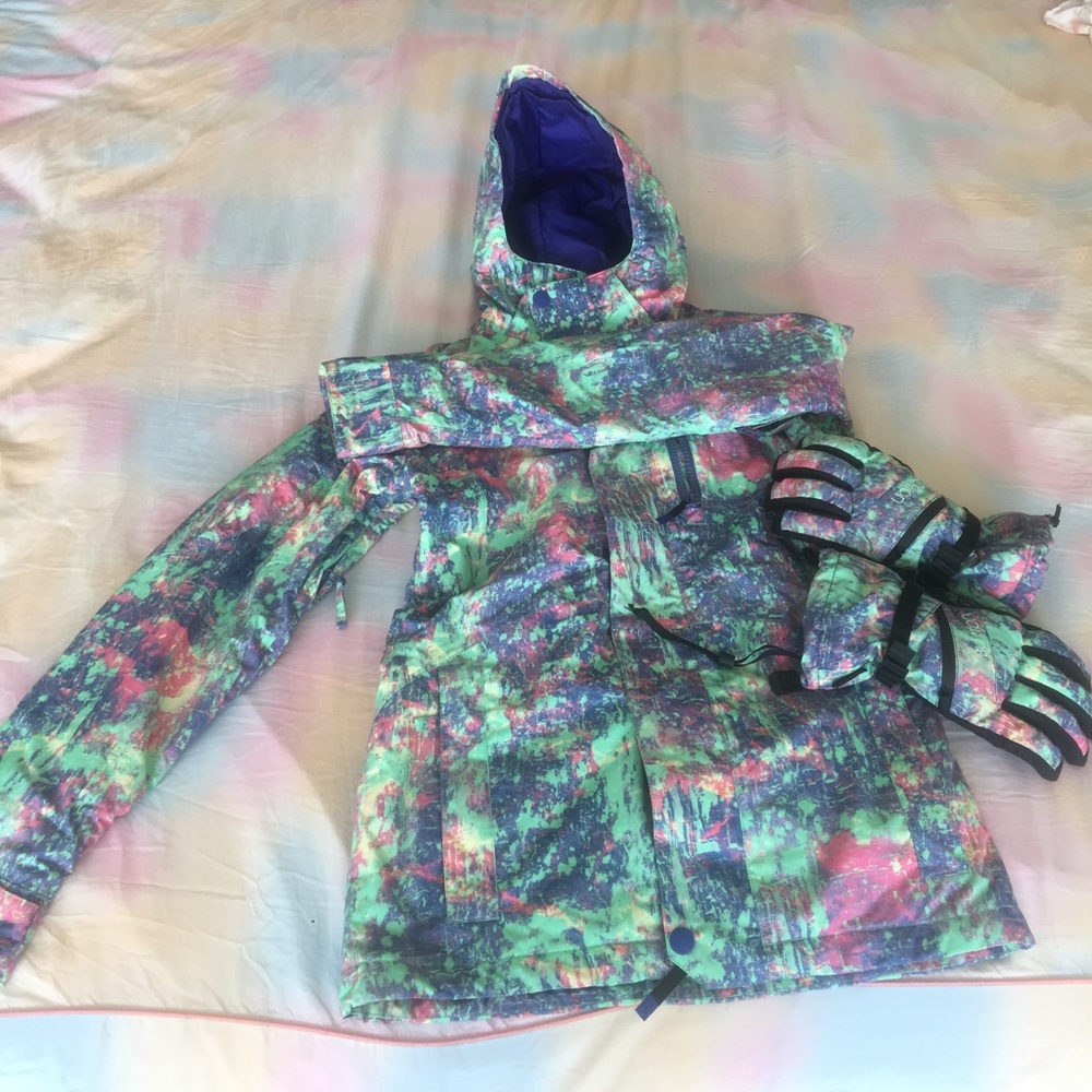 Burton snow jacket and gloves
