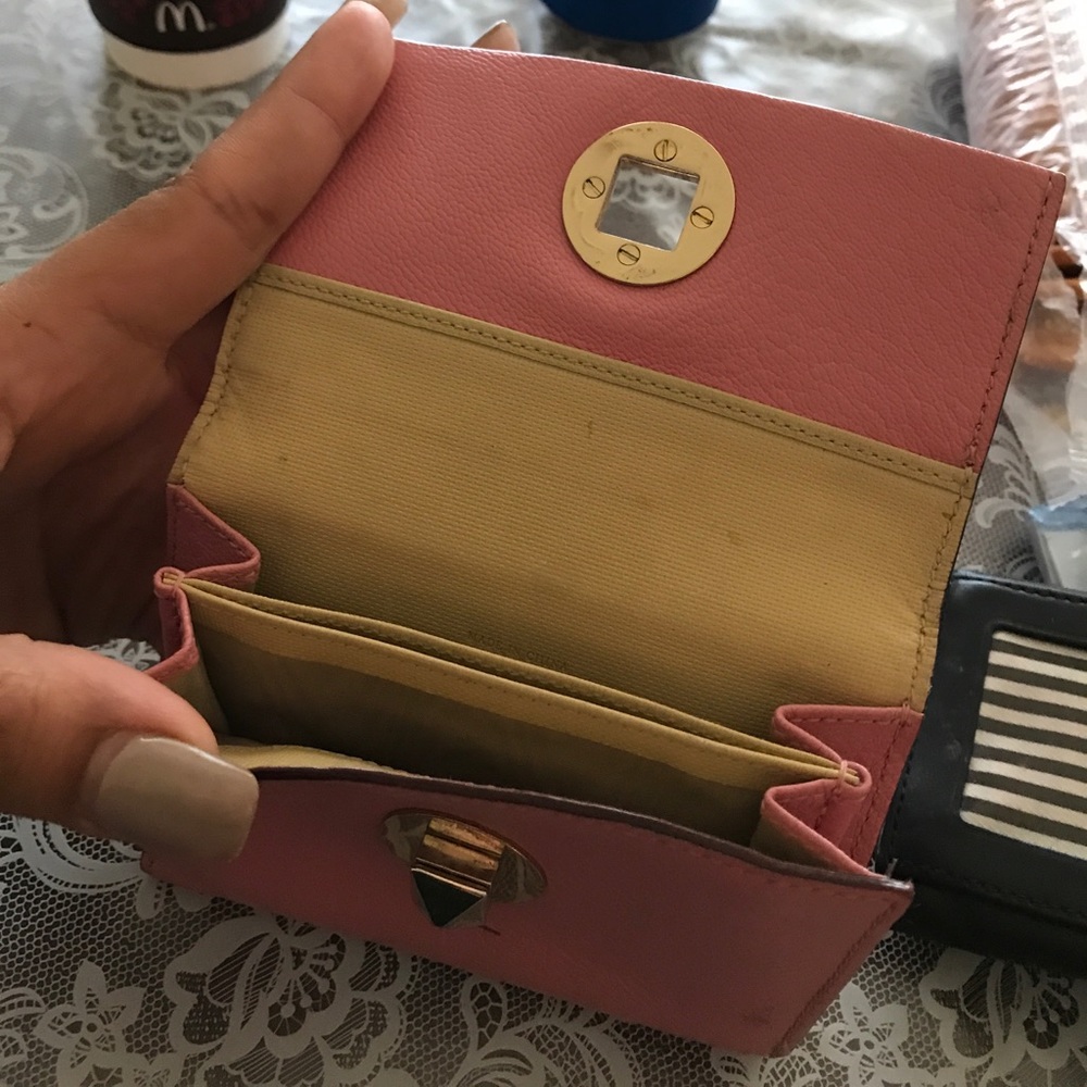 Kate Spade - Picture 4 of 6