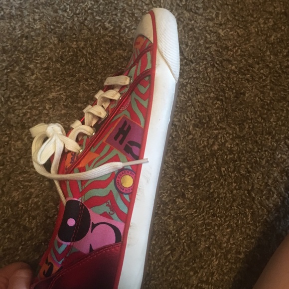 Red coach shoes - Picture 2 of 4