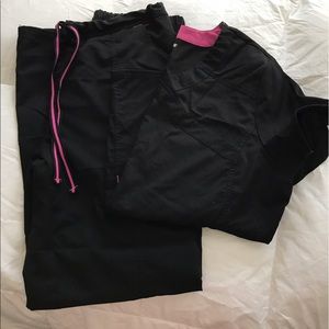 Scrub star size medium