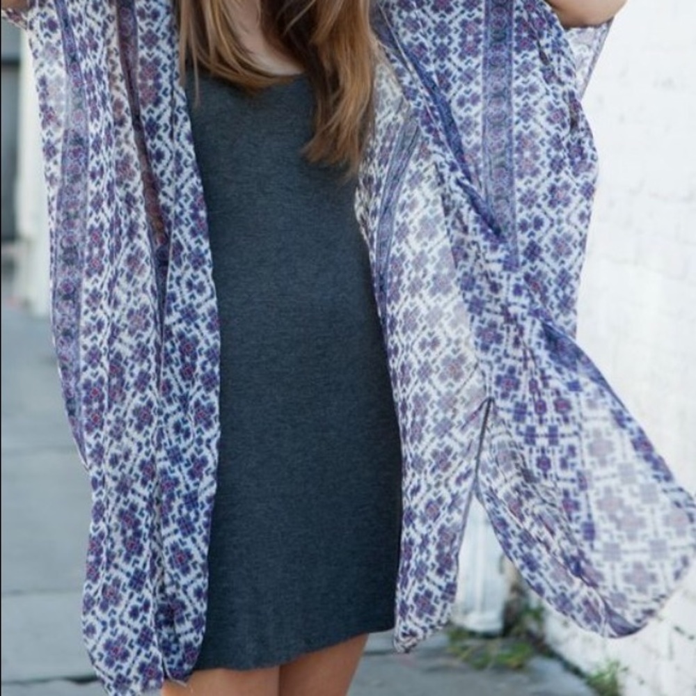 Brandy Melville Floral Kimono