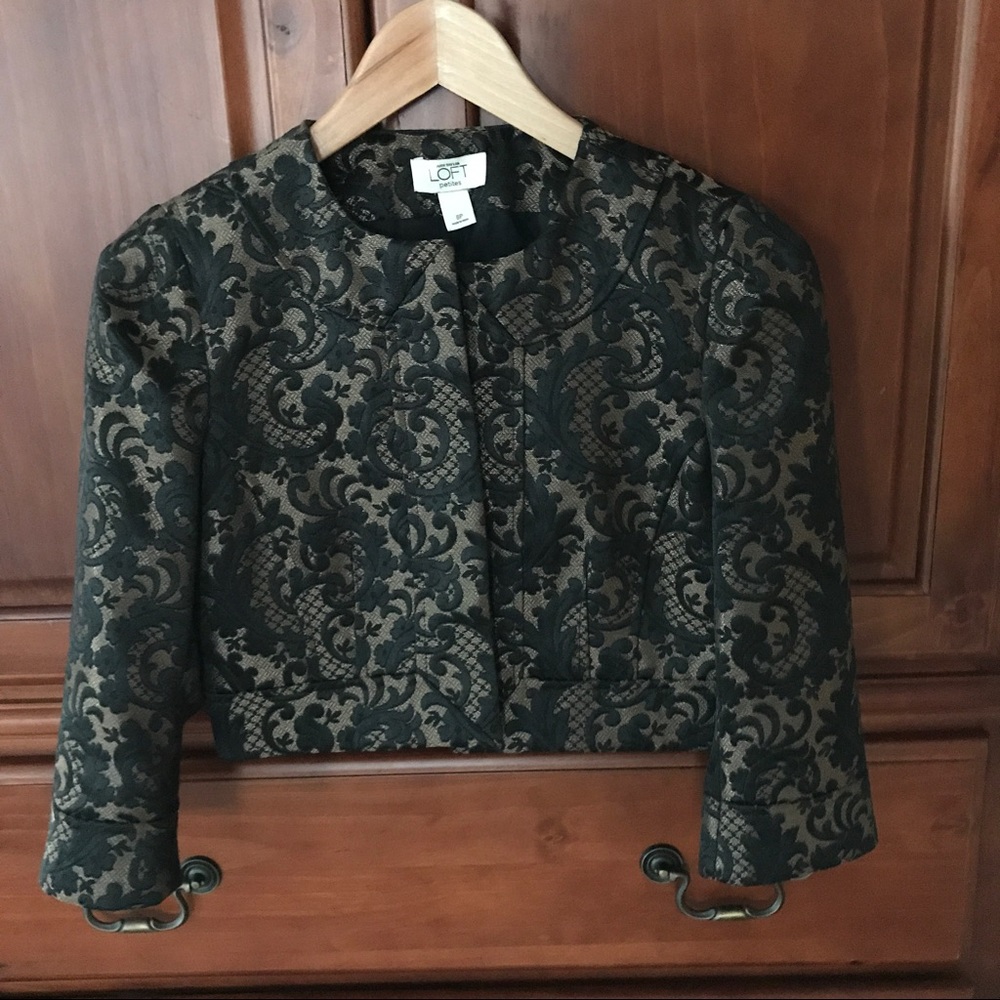 Beautiful shrug jacket