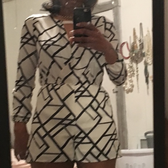 Long sleeve Romper - Picture 4 of 4