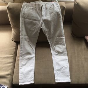 Gap White Cropped Jeans