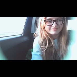 Meet your Posher, Staci