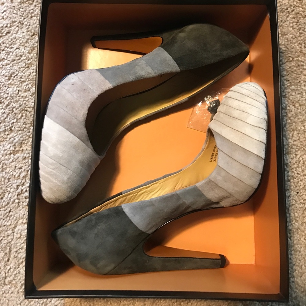 Gray suede closed toe heel size 9.5