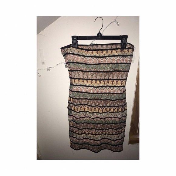 Dress - Picture 1 of 3