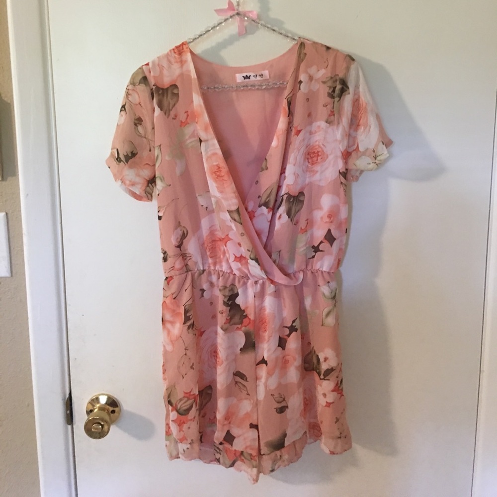 floral  romper,new