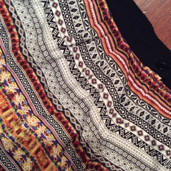 GIFTED❤️Must Go HP🎉Flowy Rayon Boho Shorts - Picture 2 of 4