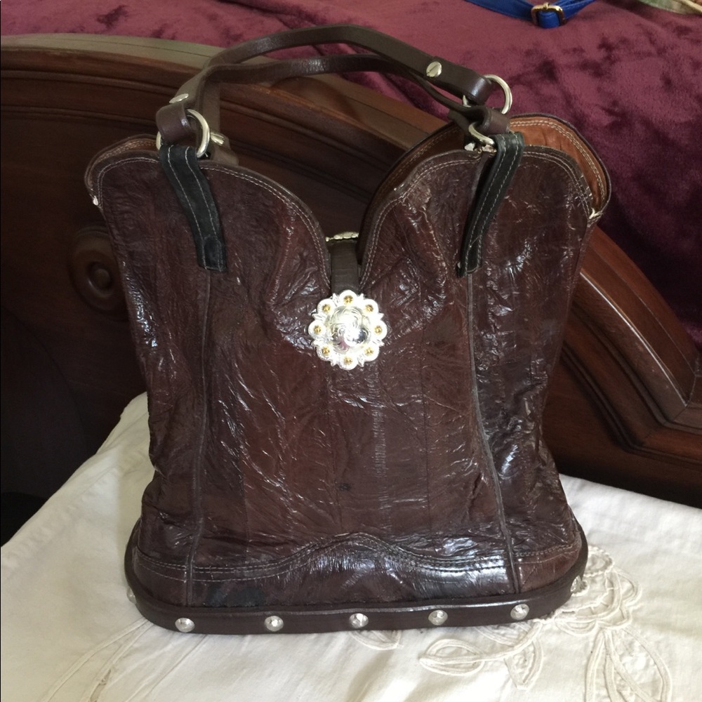 Specialty leather handbag