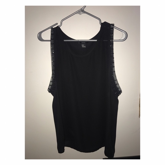 Shirt - Picture 1 of 2