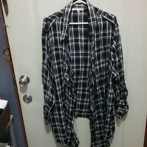Women's 3x black and white plaid open cardigan