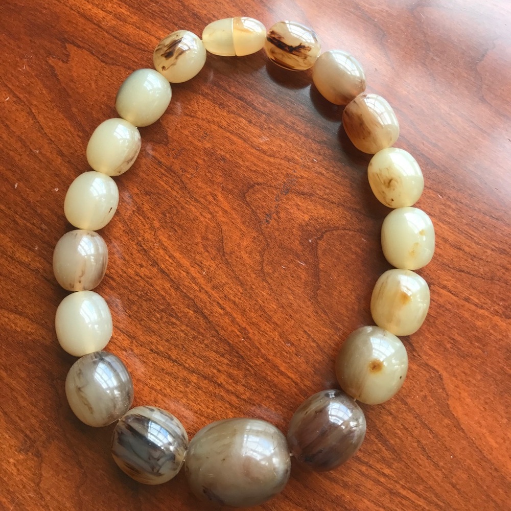 Over-sized bead necklace