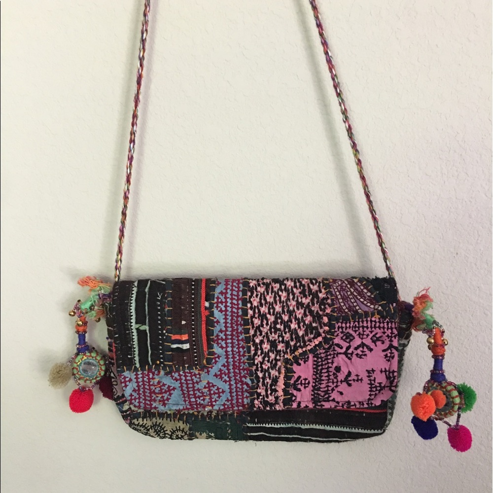 ONE OF A KIND CLUCH LAST ONE! - Picture 3 of 6