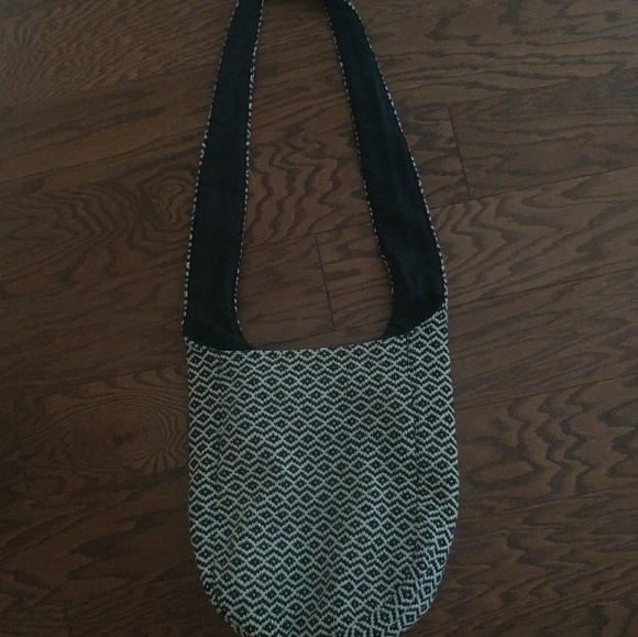 Aztec Print Urban Outfitters Cross Body Bag - Picture 2 of 4