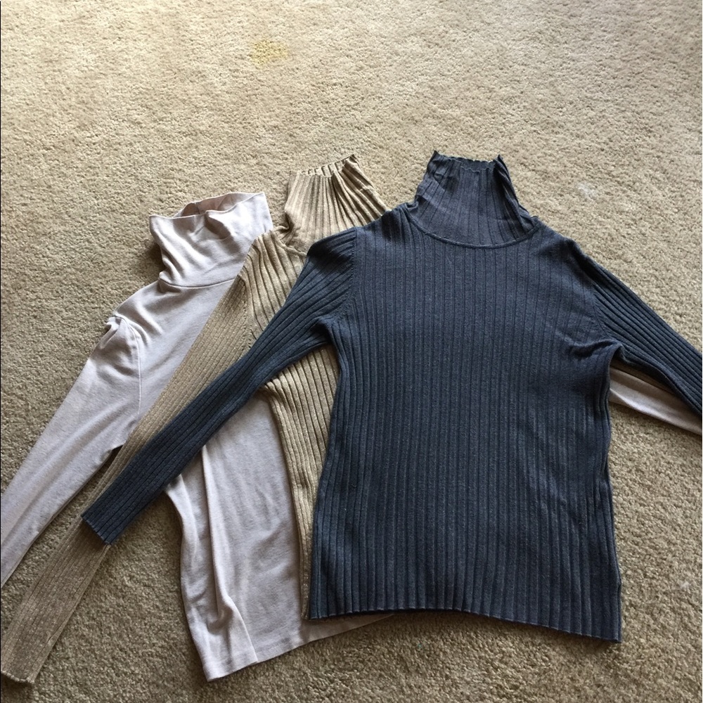 Turtle neck set of 3.