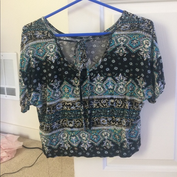 Small Forever 21 Patterned Shirt - Picture 2 of 4