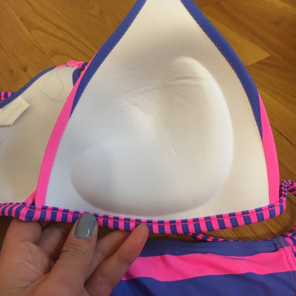 Bathing suit - Picture 4 of 4