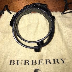 Burberry bracelet/choker