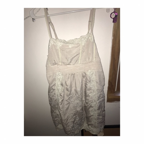 Dress - Picture 1 of 3