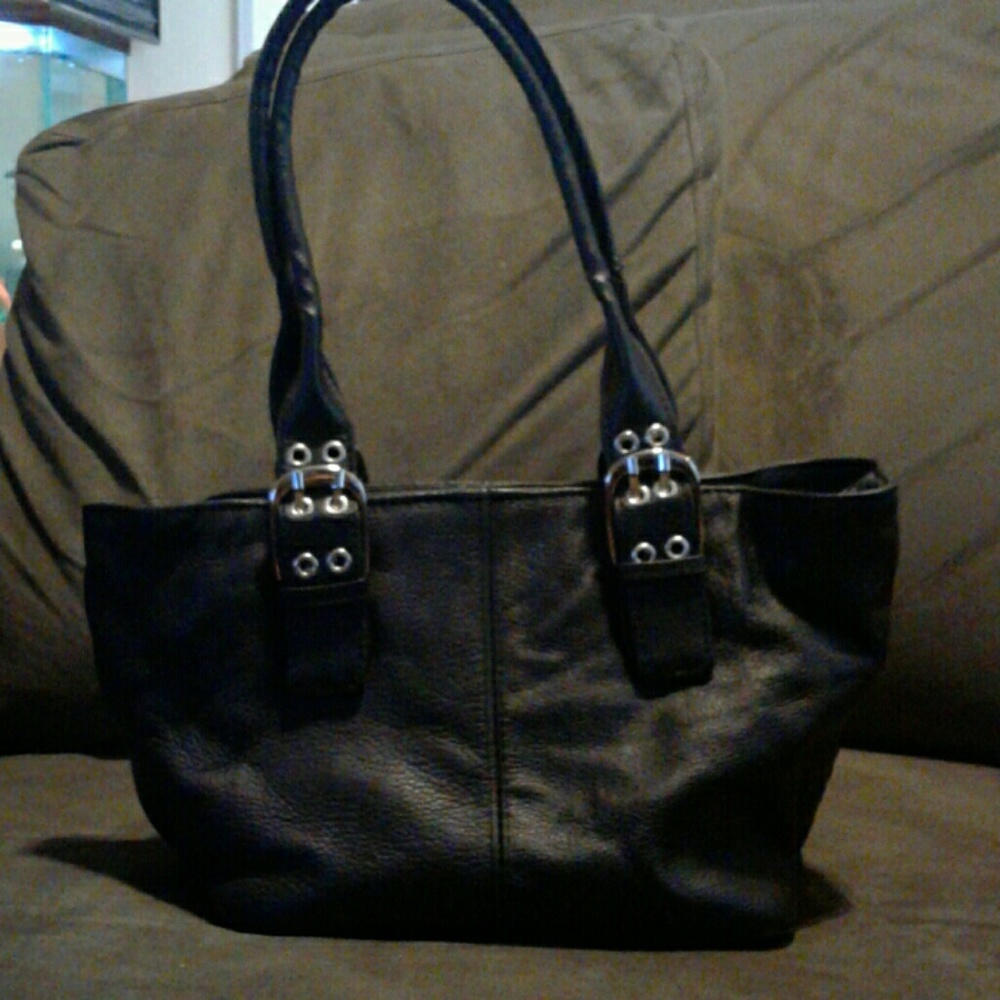Leather handbag