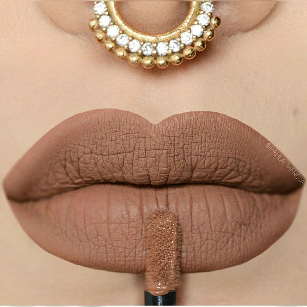 Doll long lasting matte lipgloss